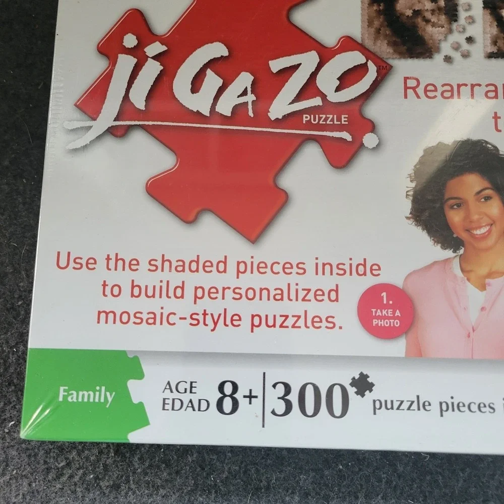 NEW JI GA ZO 300 Piece‎ Custom Jigsaw Puzzle - Rearrangeable Puzzle - Hasbro